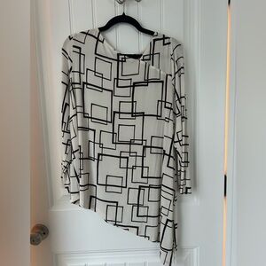 Chico’s Geometric Black and White Women's Top